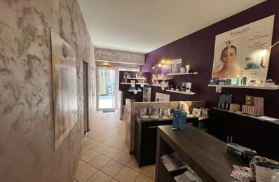 DUPUY A LOUER LOCAL COMMERCIAL OU PROFESSIONNEL — photo du bien