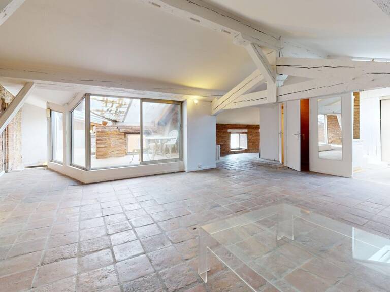 Loft toulousain en plein coeur des Carmes (avec 12m2 de loggia) — photo 1
