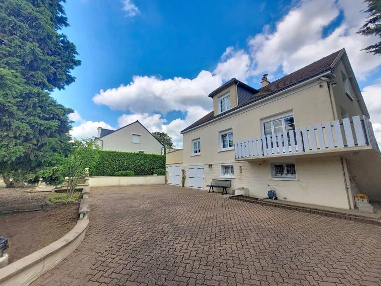 Maison À Vendre 170 M2. TERRAIN CONSTRUCTIBLE SUR 814 M2) — photo 1