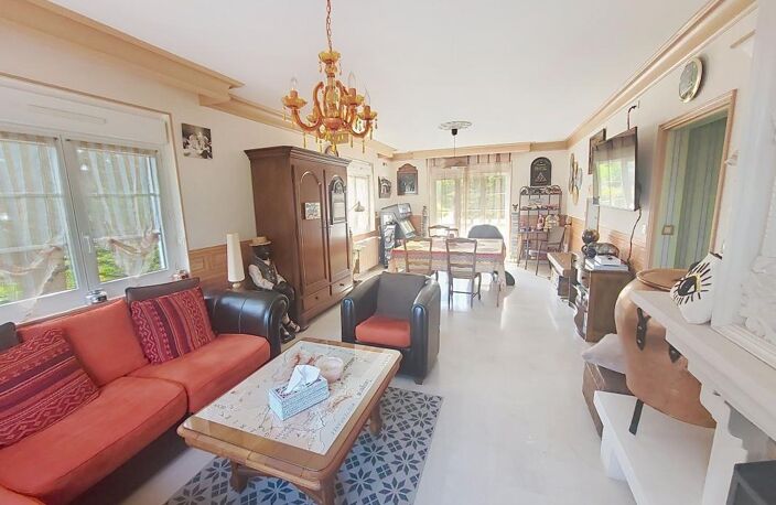 Maison À Vendre 170 M2. TERRAIN CONSTRUCTIBLE SUR 814 M2) — photo 2