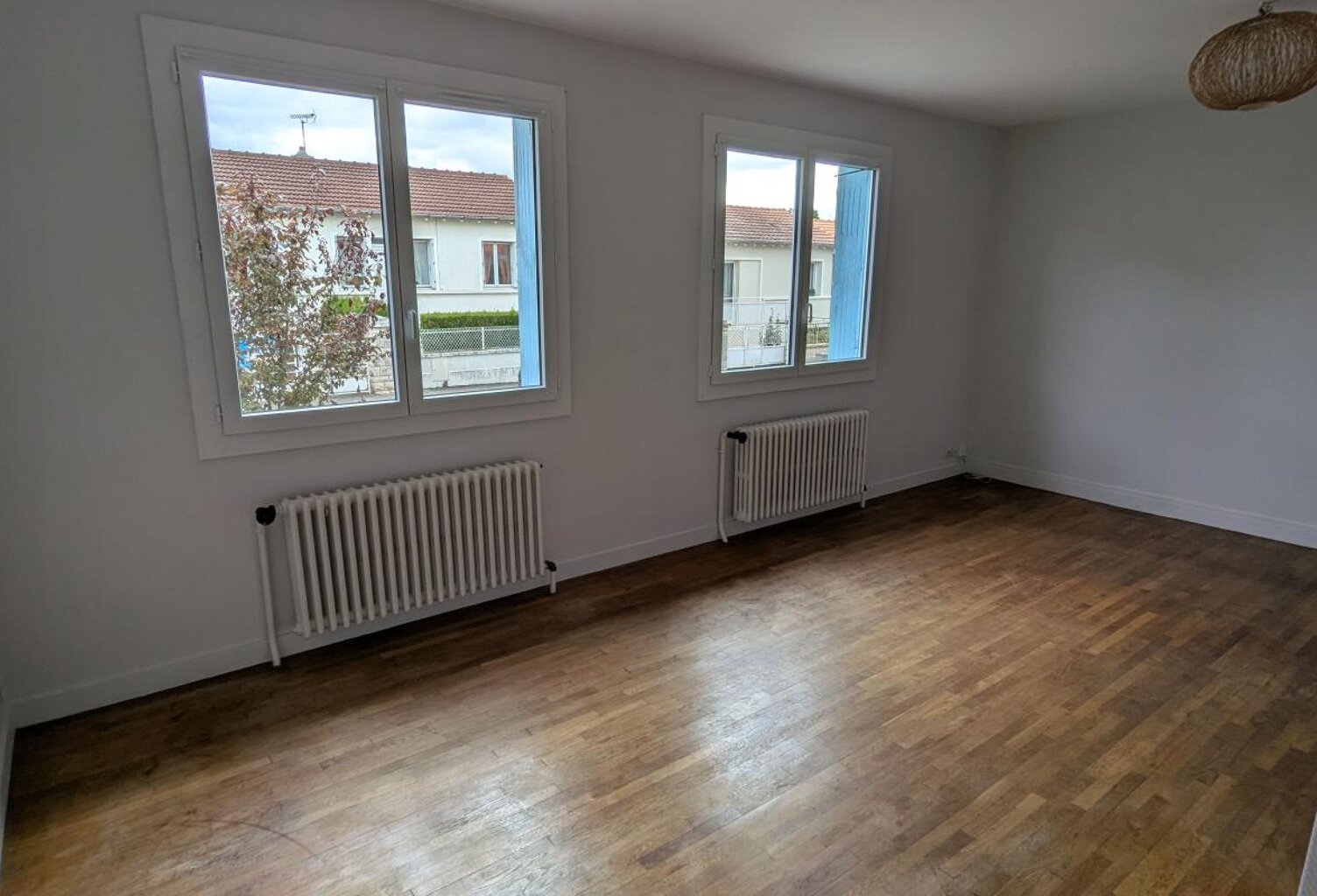 Maison T2 65 m² à louer — photo 1