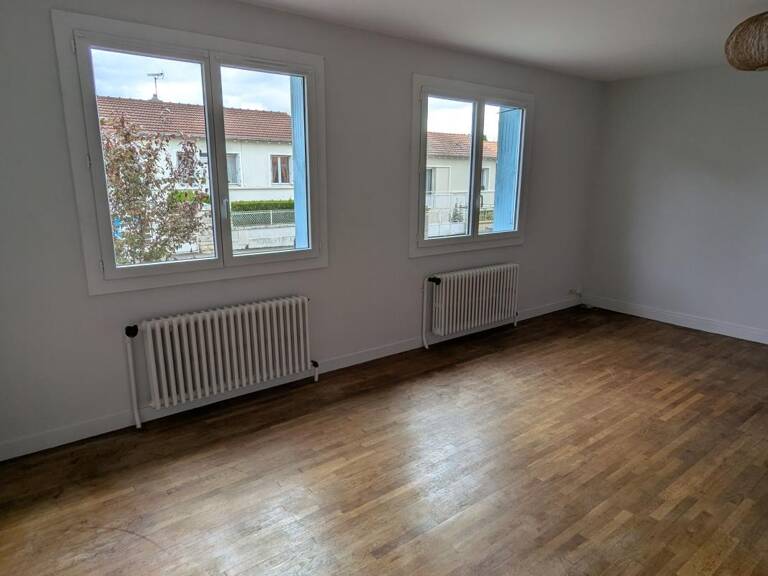 Maison T2 65 m² à louer — photo 1