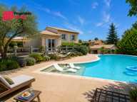 Villa Uzès . À seulement 10 minutes d'Uzès, à Foissac  7 pièce(s) 133 m2, 4 chambres avec piscine et dépendance de 40m2 type P2 — photo 2