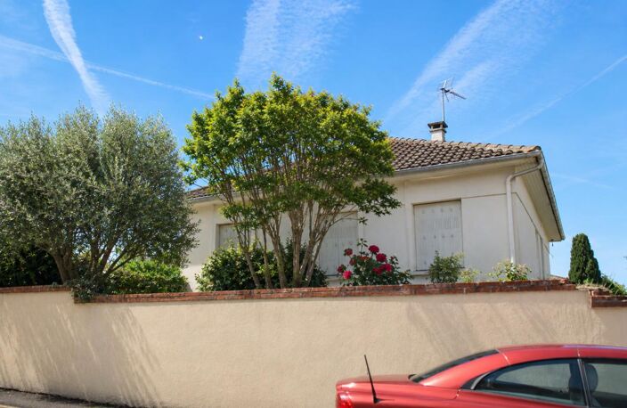 Lafrançaise  82130 , Entre Montauban et  Moissac: Maison  plain-pied  82 m², 5 Pièces , 3 chambres avec jardin privatif et garage fermé — photo 5