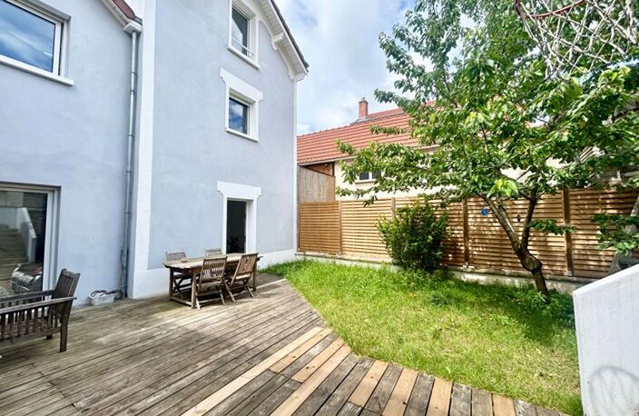 Maison Fontenay **quartier RIGOLLOTS** 2 terrasses 2 jardins — photo 4