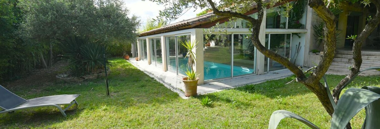 Maison 8 Pièces 217 m² à vendre à Aubais (30250)