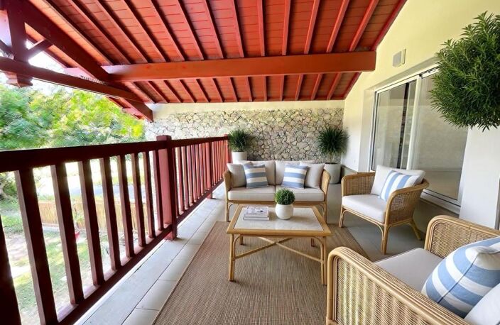Urrugne, Appartement rénové 109m2 avec terrasse et parking — photo 3