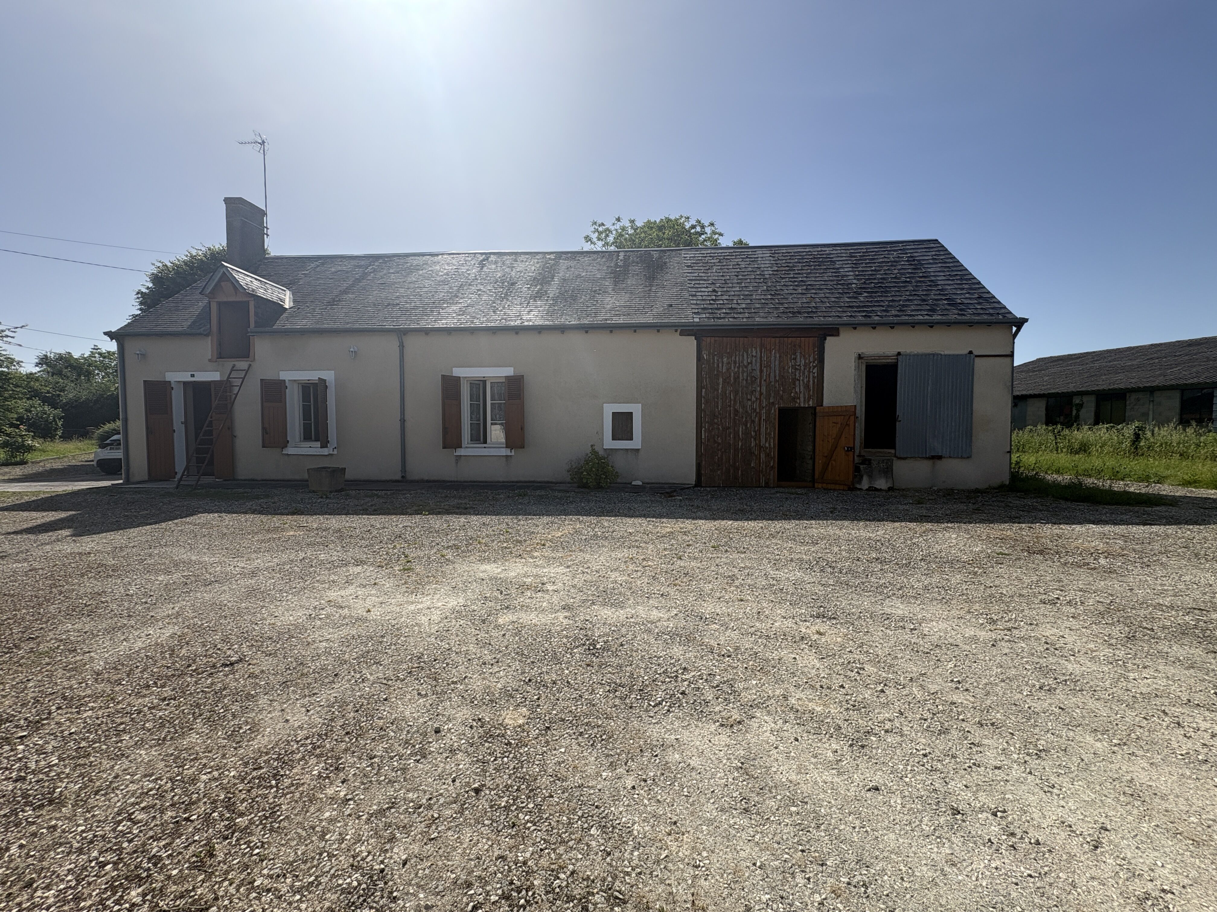 LONGERE