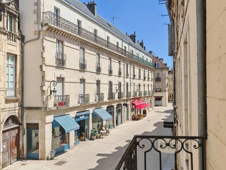 Appartement T2 ancien hypercentre avec balcon — photo 1