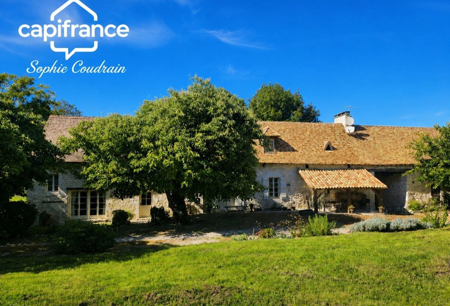 Belle propriété historique en pierre avec parc arboré - Dépendances et piscine - à vendre - proche de CASTILLONNES (47) — photo 1