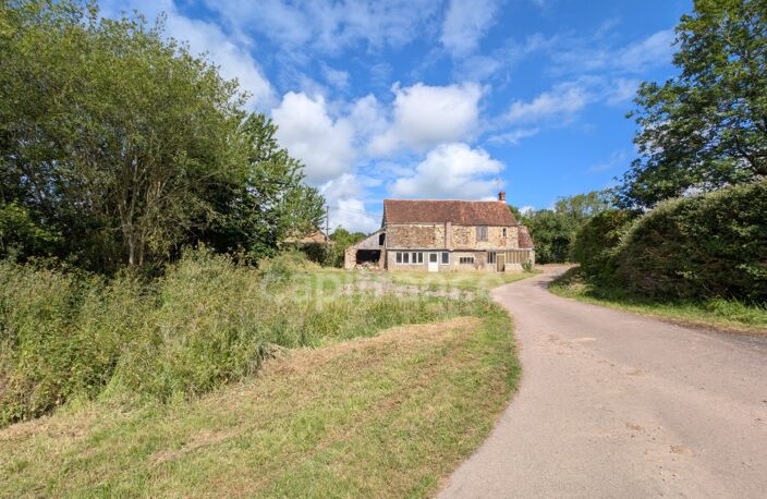 Maison en pierre à rénover  – Terrain de 1 380 m² - FRANCHEVILLE proche Ecouché et Argentan - Orne - Normandie — photo 2
