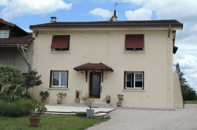 Maison 5 pièces 300000 €