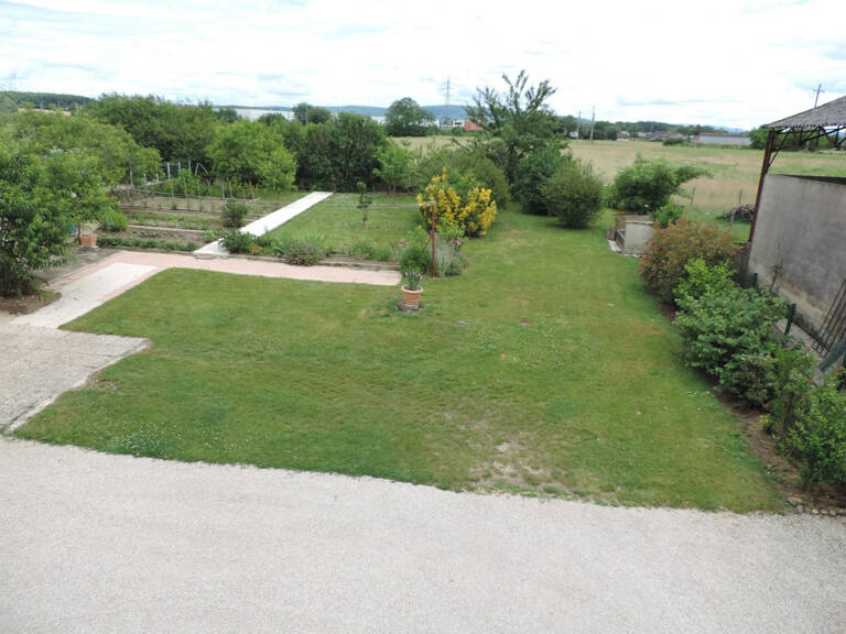 Dpt Ain (01), à vendre BOURG EN BRESSE, quartier Grand Challes, maison de 148 m² sur 2 niveaux (possibilité 2 logements indépendants) - Terrain de 1 078 m² — photo 1