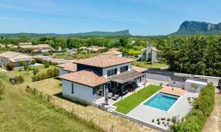 Maison 6 Pièces 168 m² à vendre à Saint-Martin-de-Londres (34380)