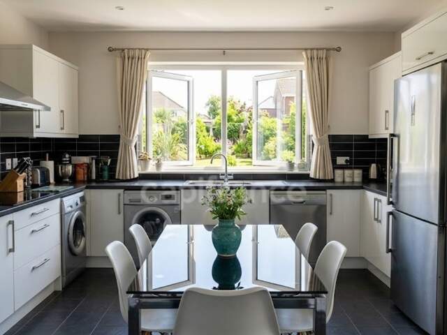 ✨ EAUBONNE (95600) – MAISON CONTEMPORAINE D’EXCEPTION DE 155 m² HABITABLES (191,52 m² AU SOL) – 6 CHAMBRES – TERRAIN DE 860 m² – GARAGE — photo du bien