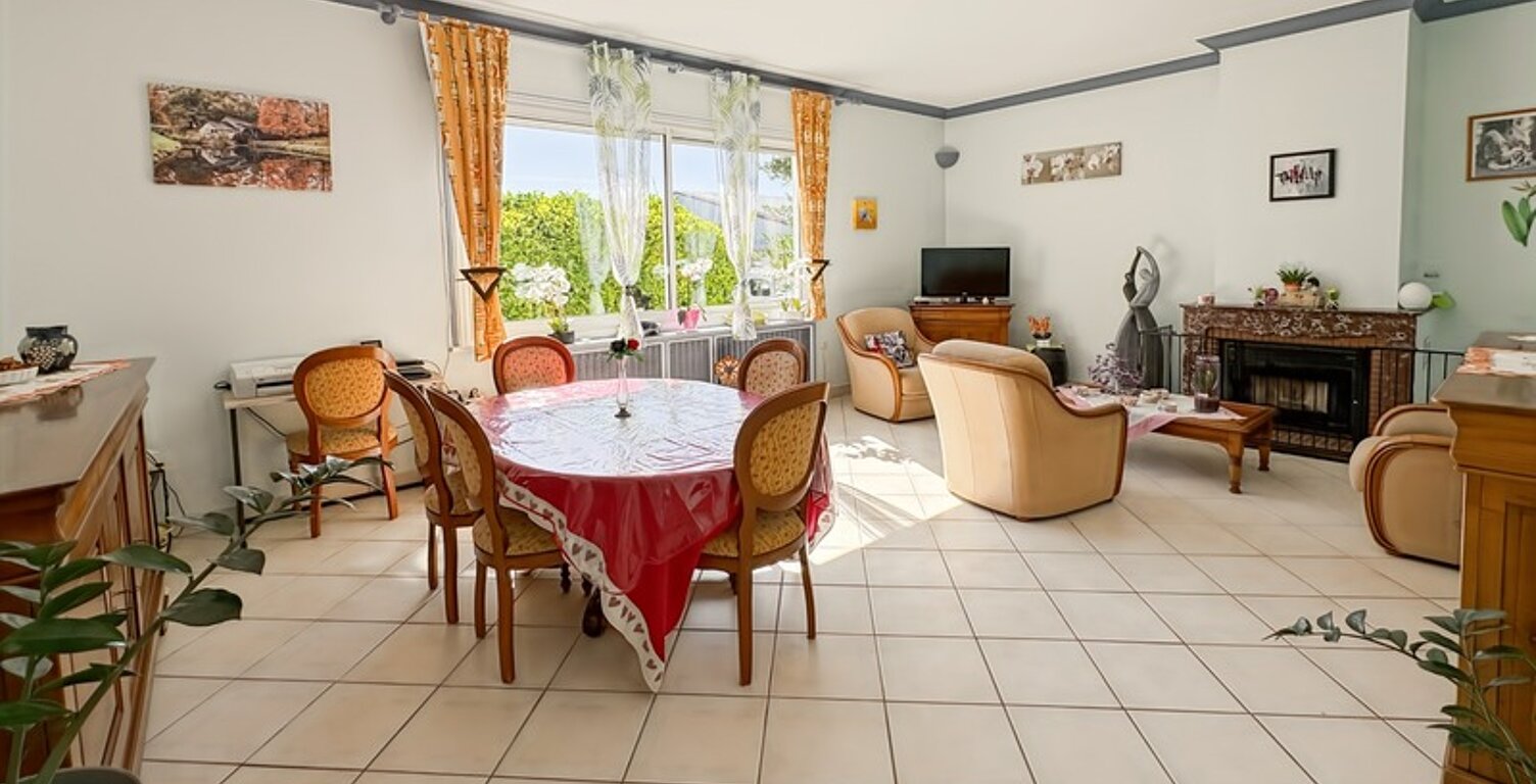Maison 7 pièces 223m² Valence-sur-Baïse — photo 1
