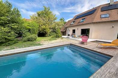 Maison 10 pièces 1099000 €