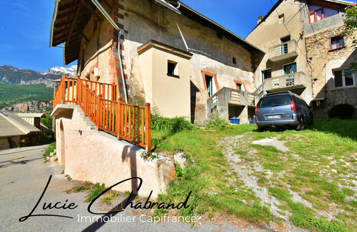 Maison à vendre 4 pièces LA ROCHE DE RAME (05) — photo 2