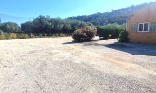 Bureau 7 Pièces 200 m² à louer à Nice (06200)
