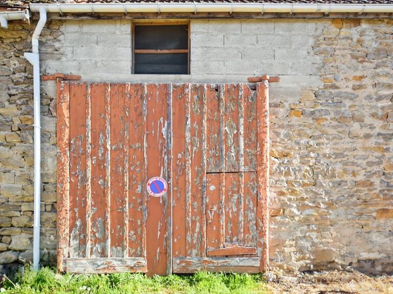 GRANGE de 43 m2 SAINT SERNIN DU PLAIN (71) — photo 1
