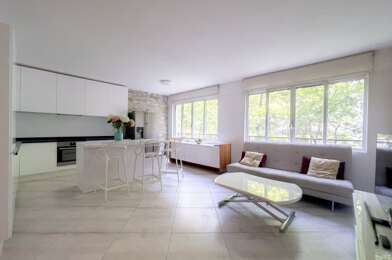Appartement 3 pièces 2270 €