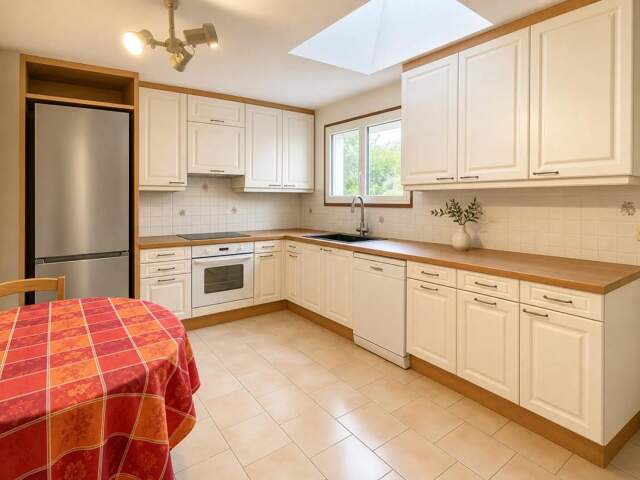 Maison 4 chambres - 104 m2 - Saint-Ciers-d'Abzac — photo du bien