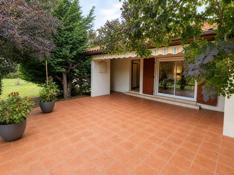 Maison 4 chambres - 104 m2 - Saint-Ciers-d'Abzac — photo 1