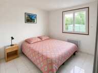 Maison 4 chambres - 104 m2 - Saint-Ciers-d'Abzac — photo 2