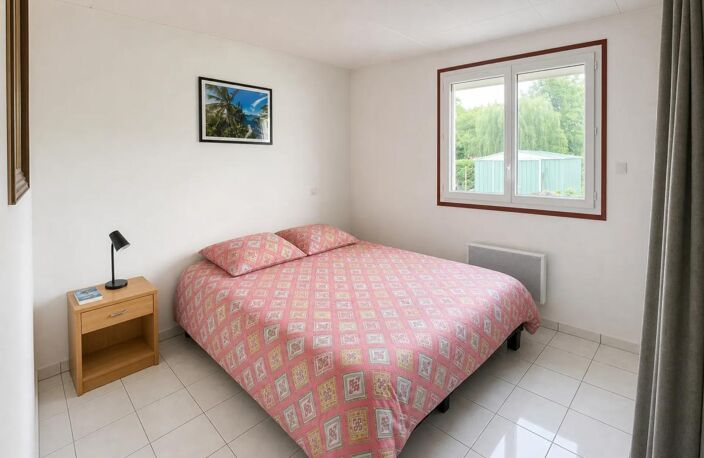 Maison 4 chambres - 104 m2 - Saint-Ciers-d'Abzac — photo 2