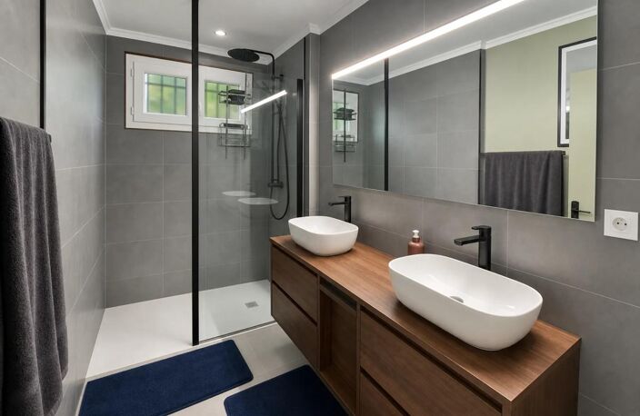 Maison 4 chambres - 104 m2 - Saint-Ciers-d'Abzac — photo 4