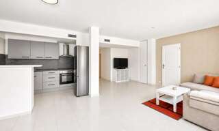 Appartement 2 Pièces 55 m² à vendre à Saint-Laurent-du-Var (06700)