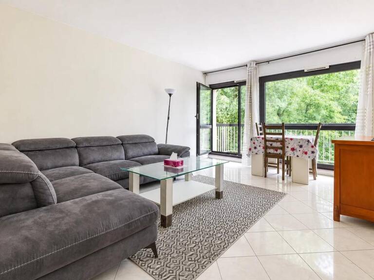 Appartement de 3 pièces de 63 m² à Les Clayes-sous-Bois — photo 1