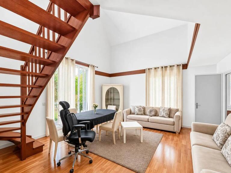 Appartement duplex de 4 pièces de 78 m² près de L'Île-Saint-Denis — photo 1