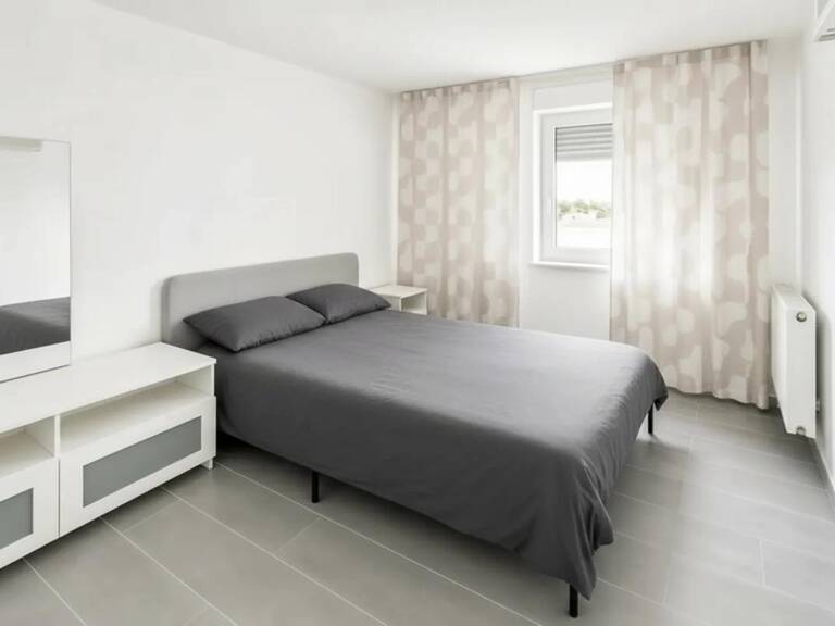 Appartement T4 de 4 pièces de 88 m² à Évry — photo 1