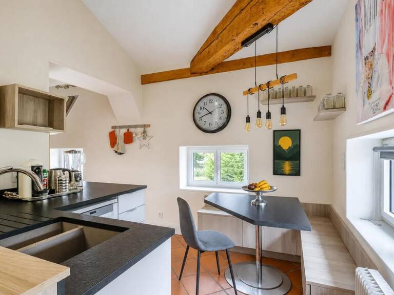 Appartement de caractère T4 de 125 m² à Collonges-au-Mont-d'Or — photo 1