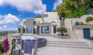 Maison 9 Pièces 364 m² à vendre à Villefranche-sur-Mer (06230)