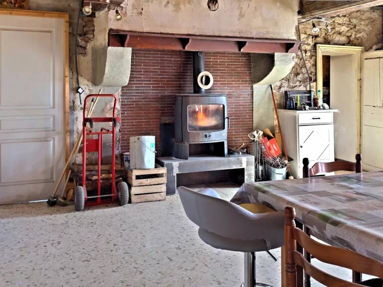 VENDRE MAISON ANCIENNE A RENOVER SUR 3208m² DE TERRAIN-21390 DOM — photo 1