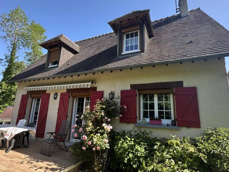 Belle maison en pleine nature — photo 1