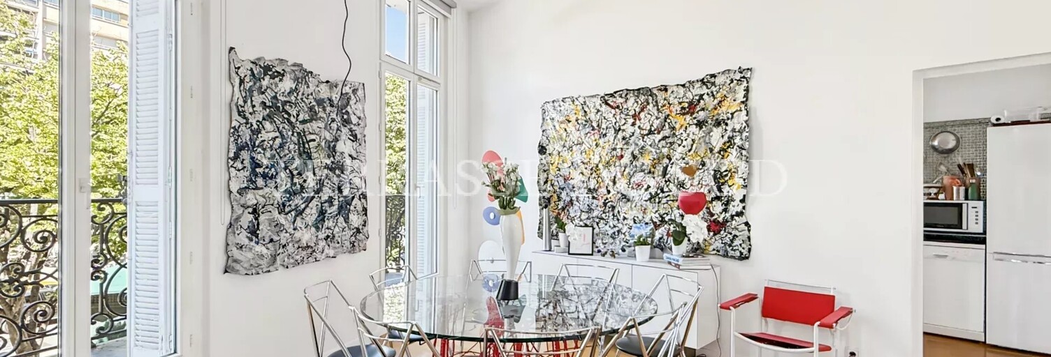 Appartement 3 Pièces 130 m² à vendre à Marseille 8 (13008)