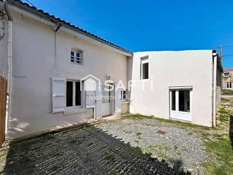 Maison rénovée avec 2 chambres et dépendances — photo 1