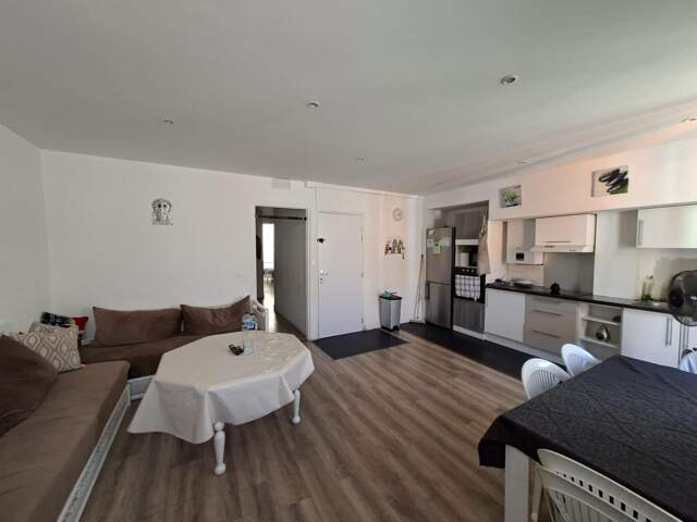 Un immeuble de 3 lots T3 centre ville — photo du bien