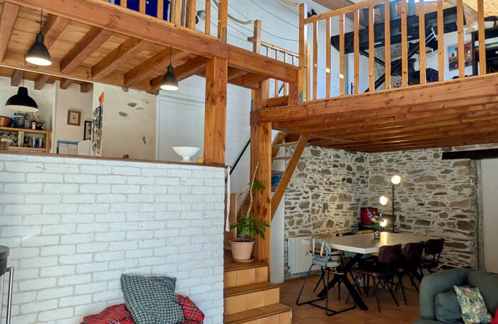 Maison de caractère 85 m2 | Pierre & poutres | Jardin arboré — photo 3