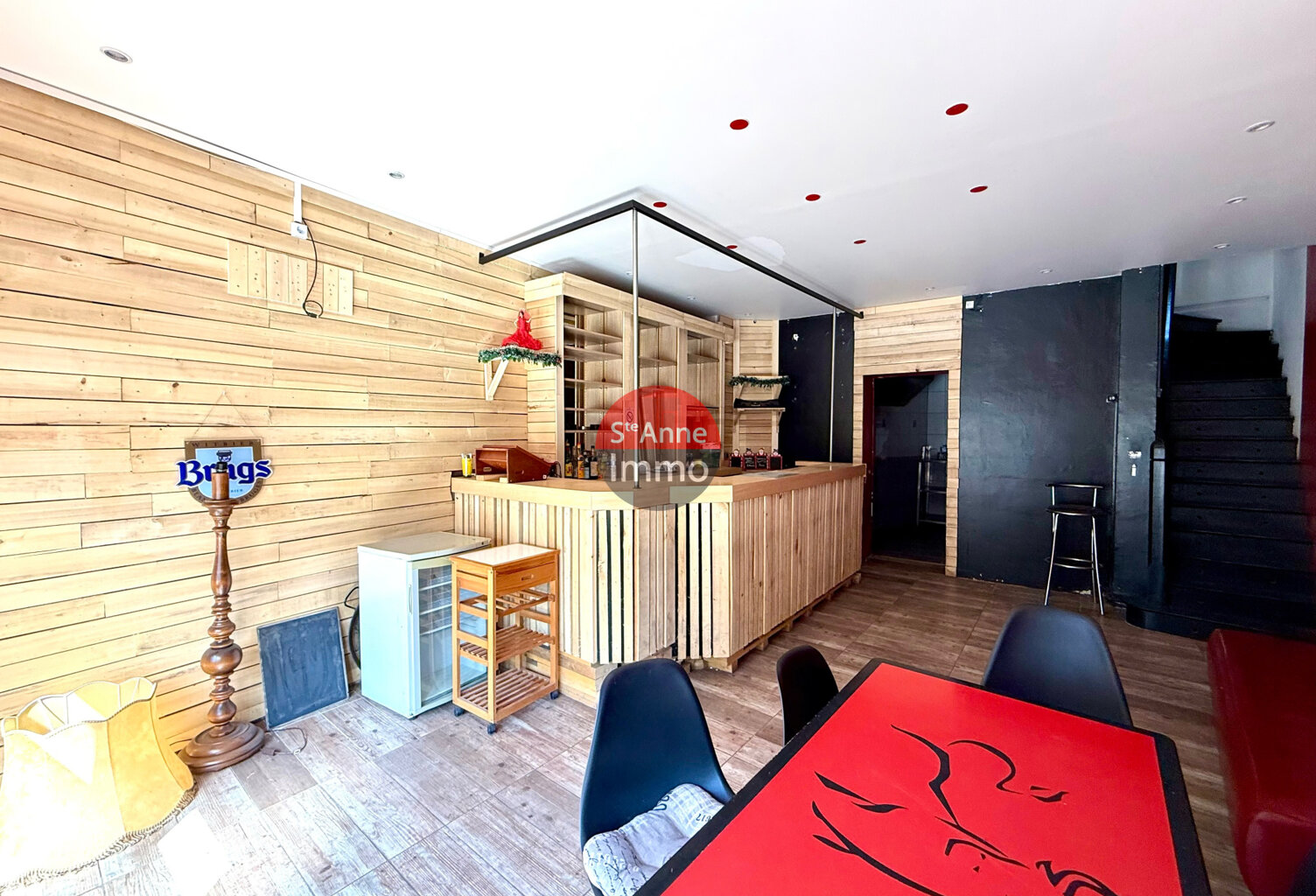 ROYE - LOCAL - APPARMENTS - IMMEUBLE DE RAPPORT — photo 1