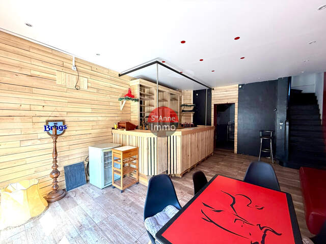 ROYE - LOCAL - APPARMENTS - IMMEUBLE DE RAPPORT — photo du bien