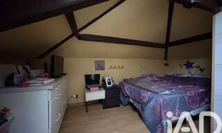 Immeuble  250 m² à vendre à Juilly (77230)
