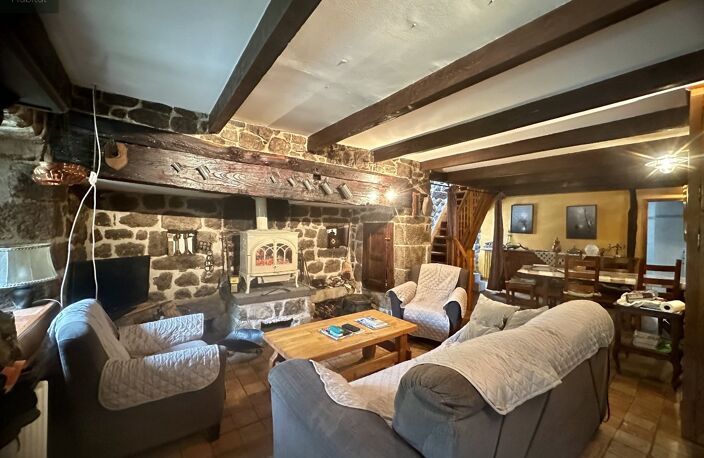 Au coeur de l'Ardèche, Authentique maison en pierre datant de 1792, bordée d'un ruisseau. — photo 2