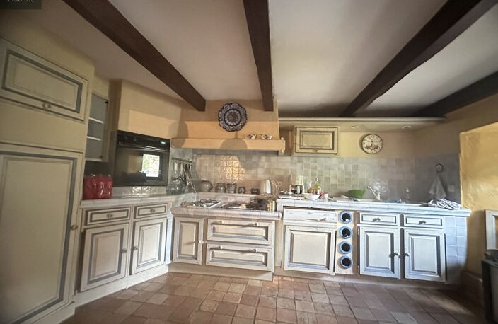 Au coeur de l'Ardèche, Authentique maison en pierre datant de 1792, bordée d'un ruisseau. — photo 3