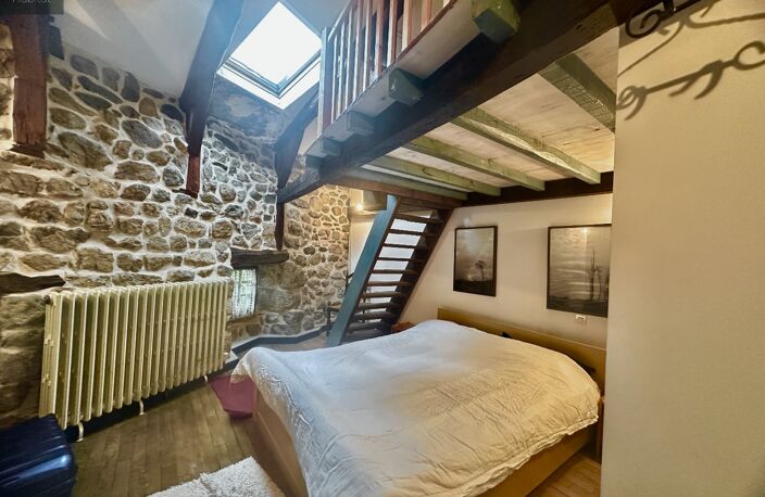 Au coeur de l'Ardèche, Authentique maison en pierre datant de 1792, bordée d'un ruisseau. — photo 4