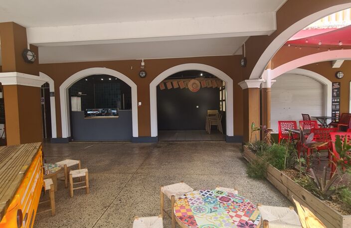 Vente Boutique/Local commercial 94 m&sup2; — photo 3