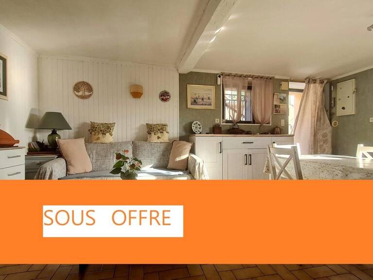 Maison rénovée sur les hauteurs de Decazeville, à moins de 1 km du centre ville. Vendue meublée et décorée — photo 1